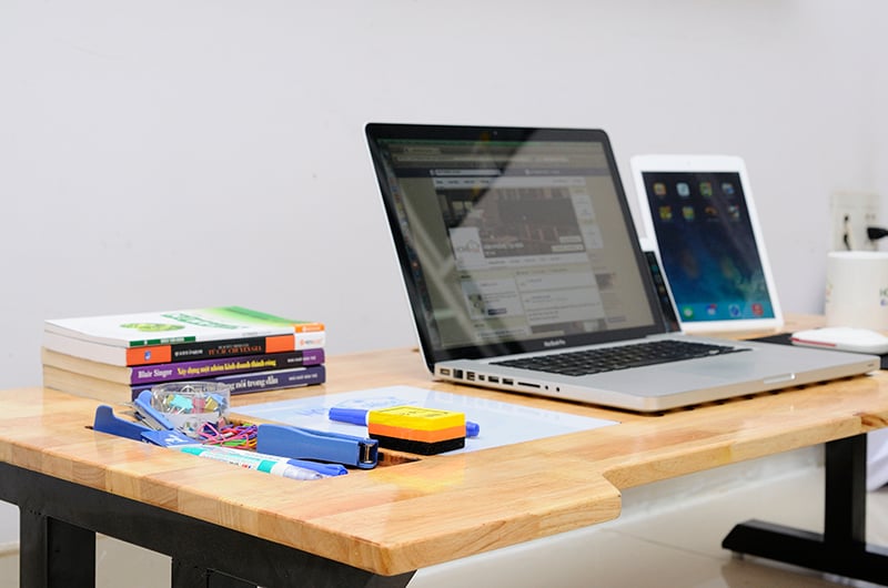 techdesk_4-1